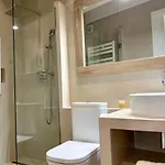 Quim, Terrace Boutique Apartamento L' Escala