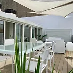 Quim, Terrace Boutique L' Escala